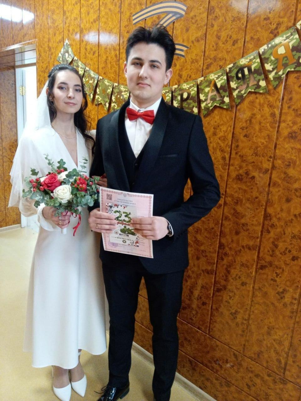 Фото В Новосибирске опубликованы фото свадеб за февраль-2025 4